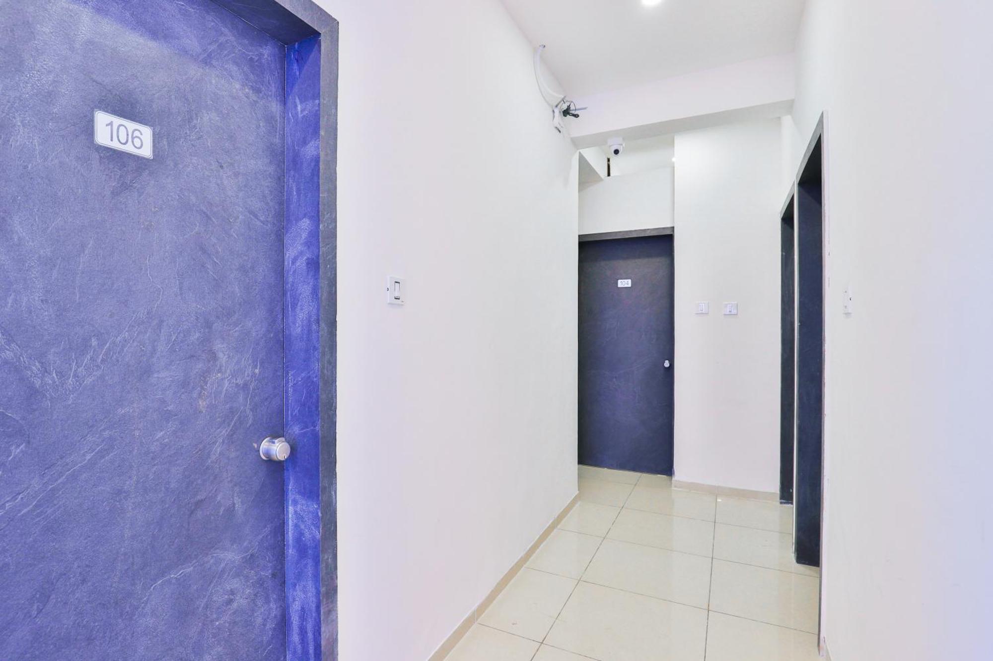 Nova Hotel New Crossroad Radźkot Zewnętrze zdjęcie