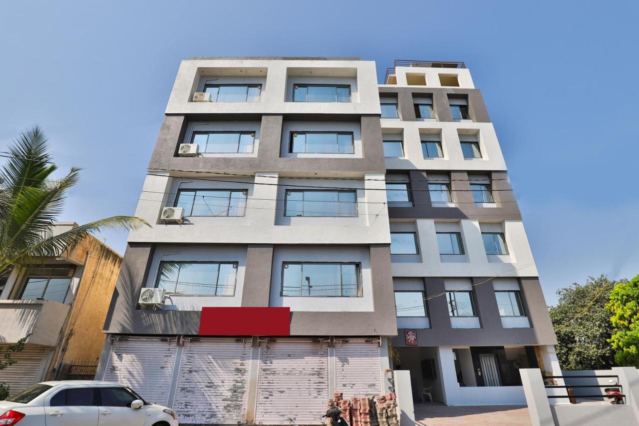 Nova Hotel New Crossroad Radźkot Zewnętrze zdjęcie